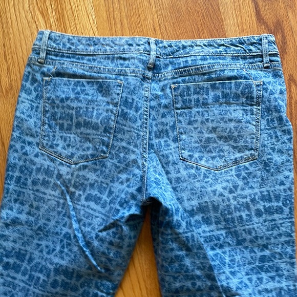 Women’s Jeans - Picture 4 of 4